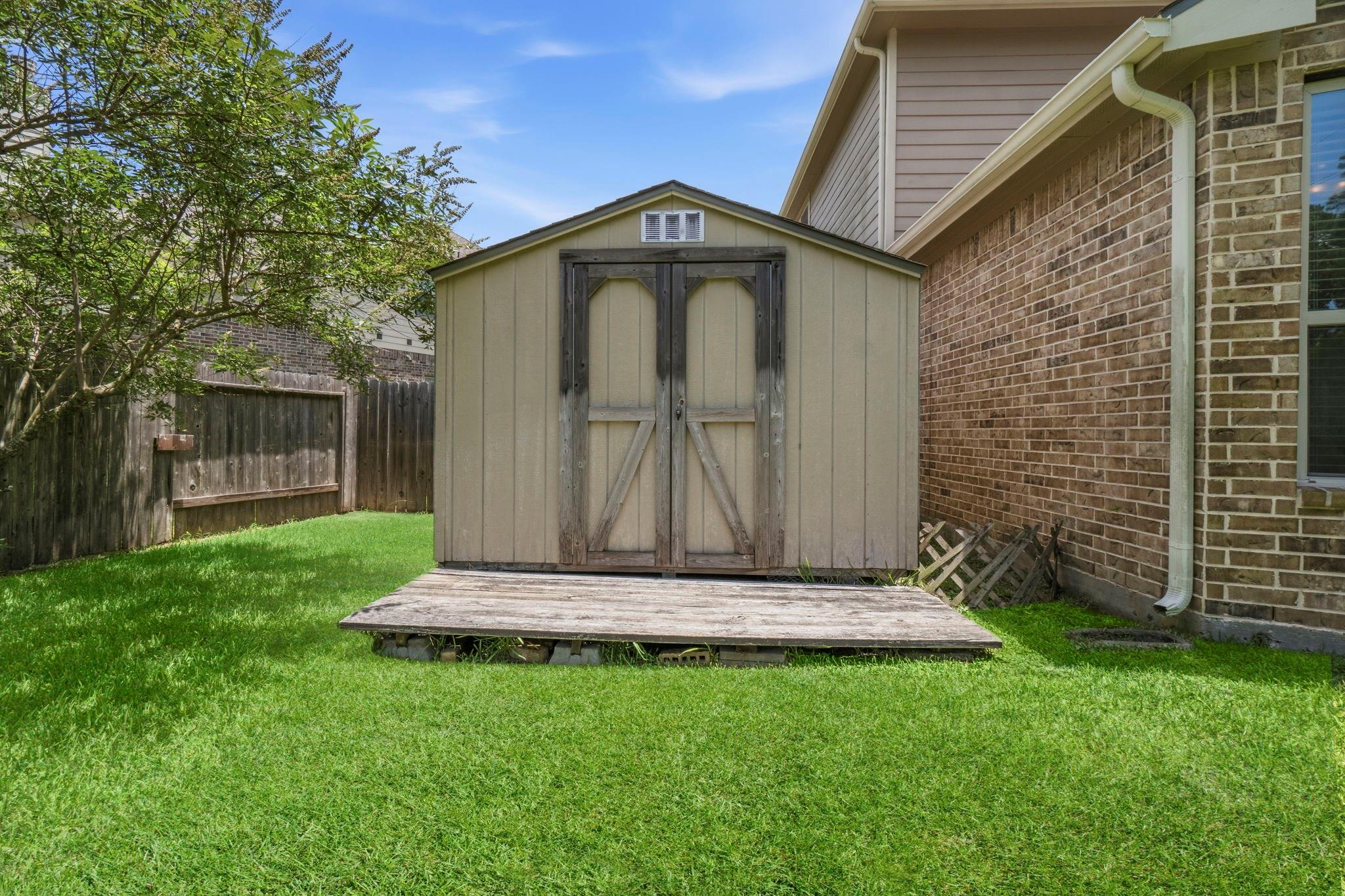 22343 Whitecourt Drive