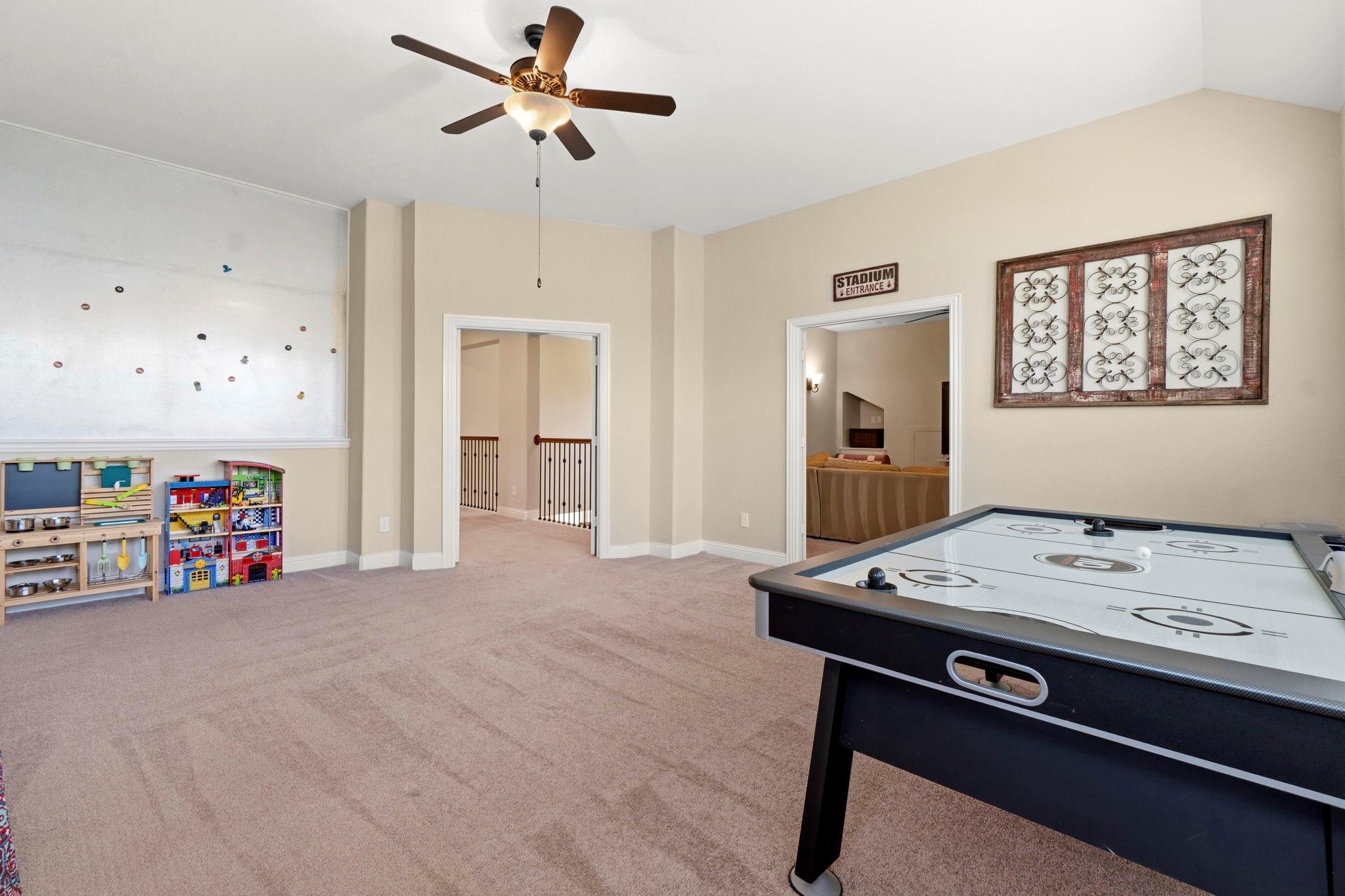 22343 Whitecourt Drive