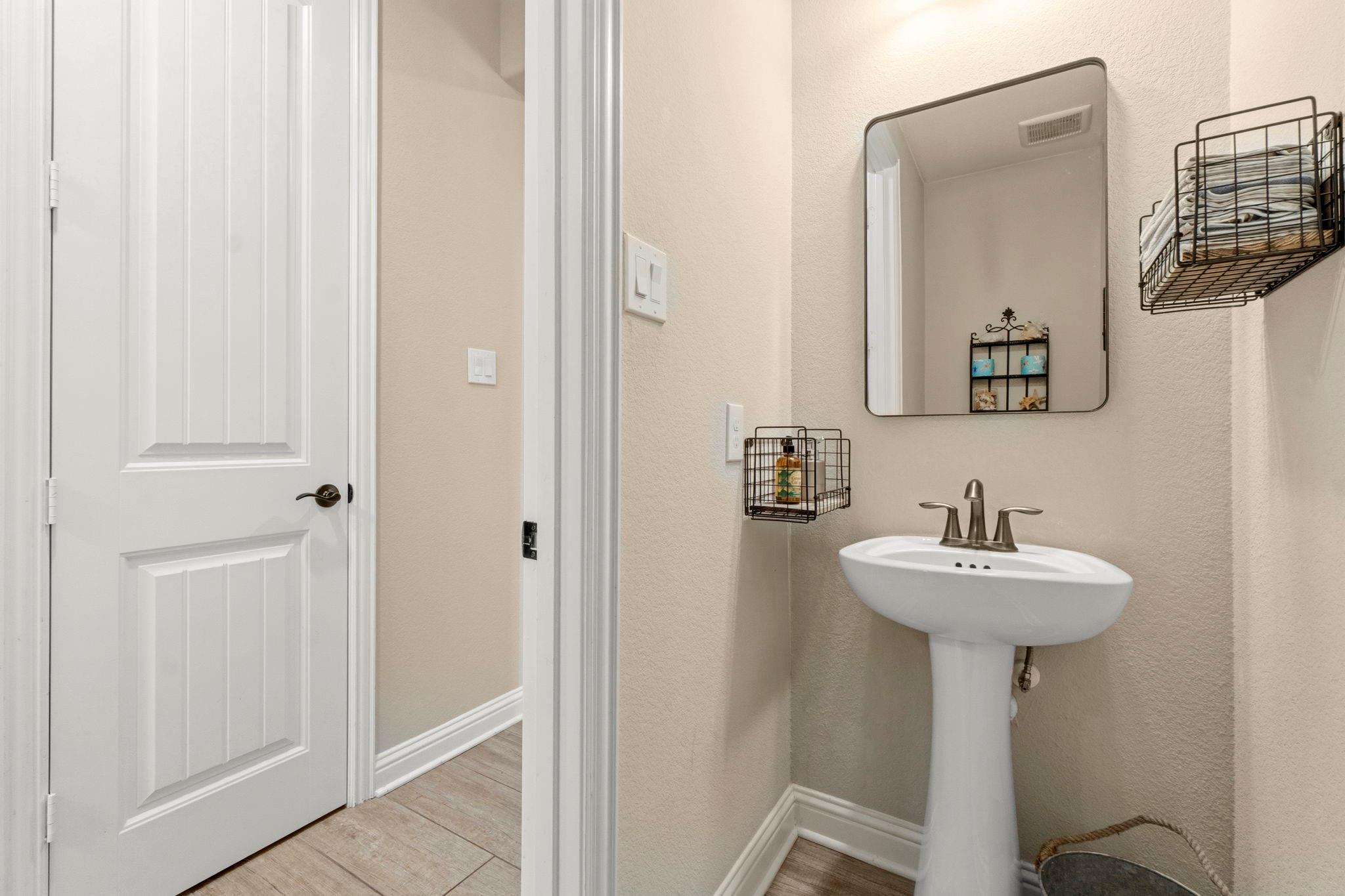 22343 Whitecourt Drive