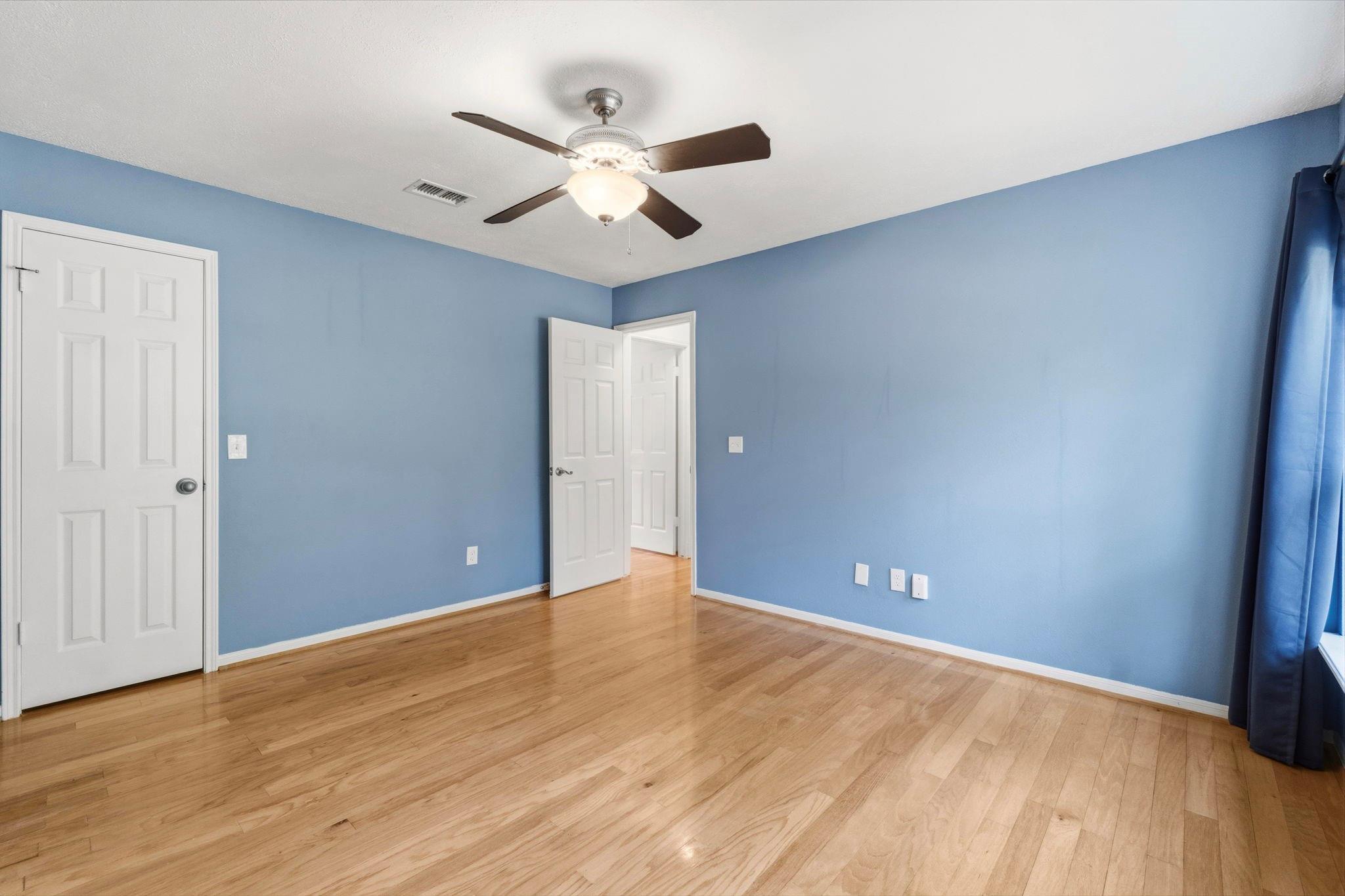 11 Thorn Berry Place