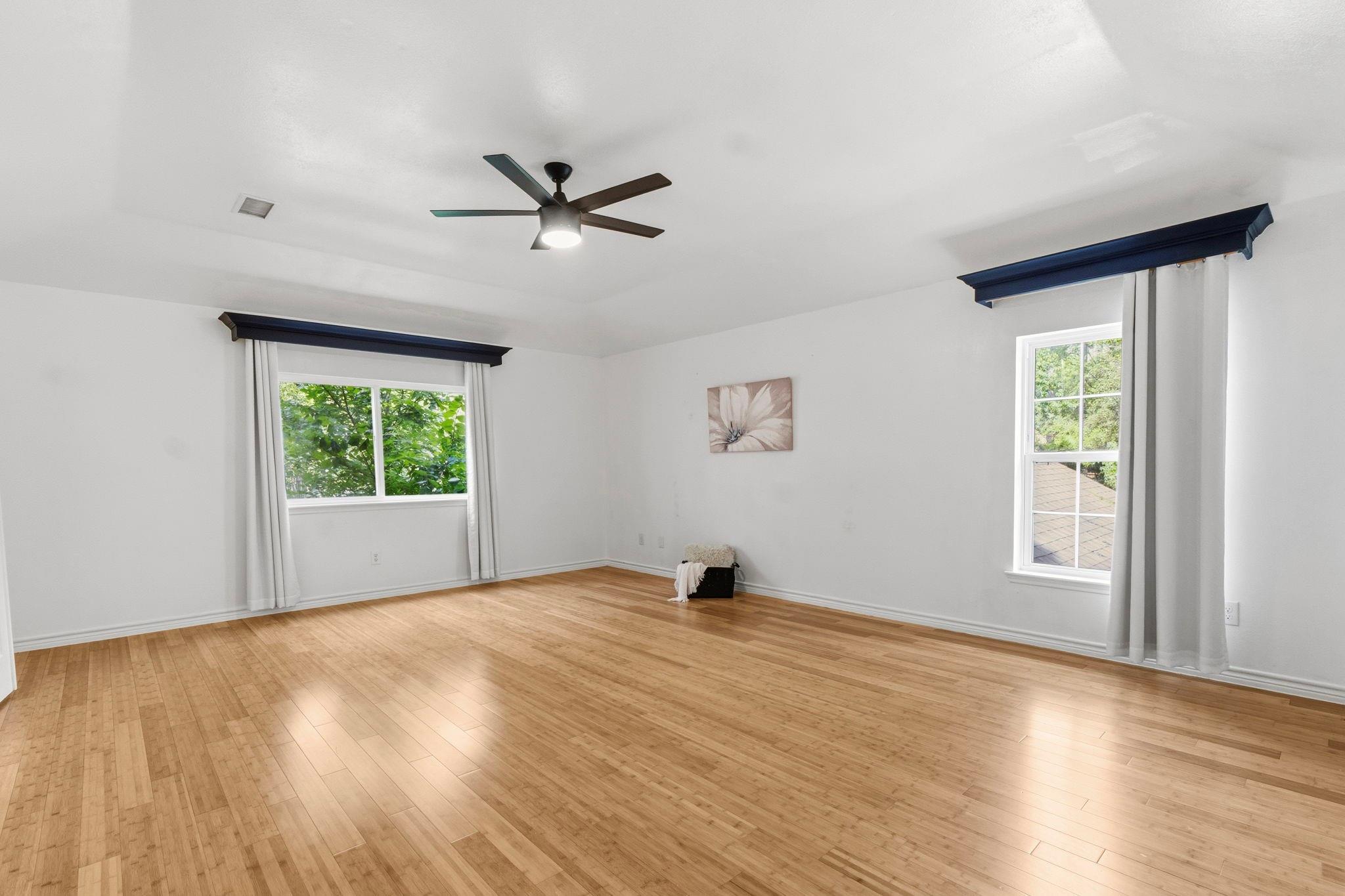 11 Thorn Berry Place