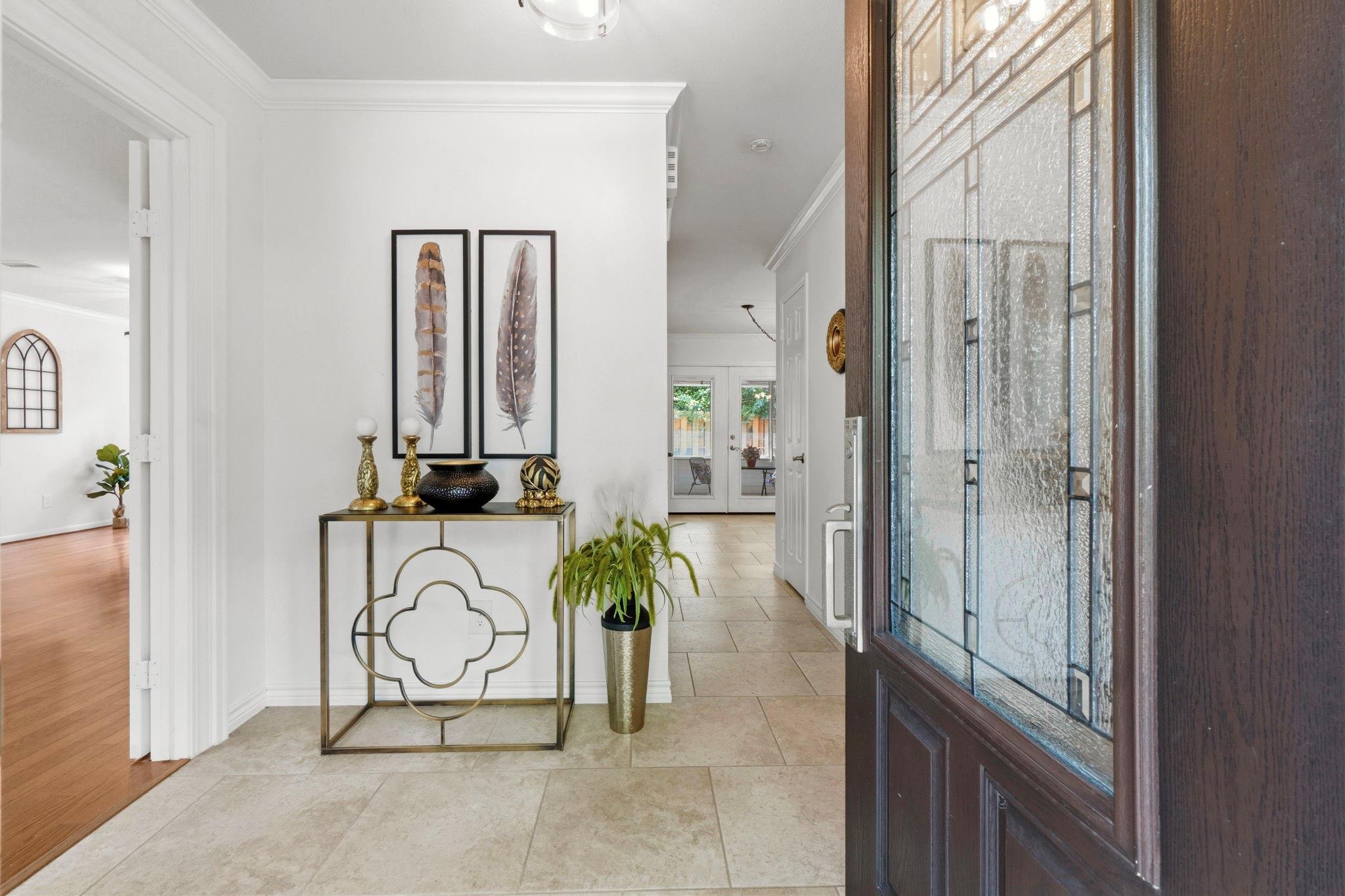 11 Thorn Berry Place