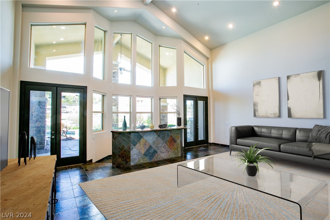 6 Corral De Tierra Place