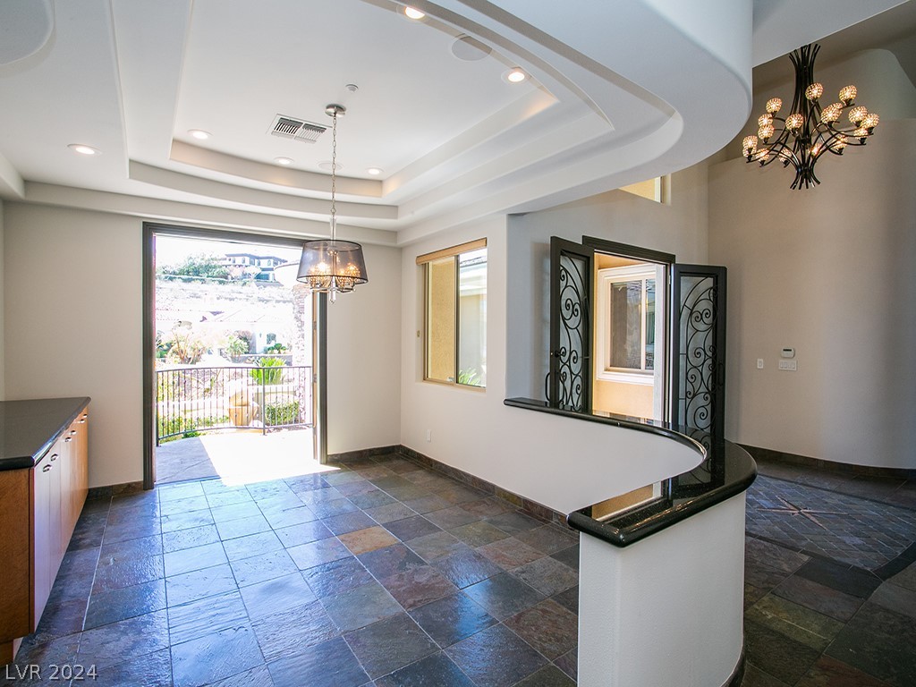 6 Corral De Tierra Place