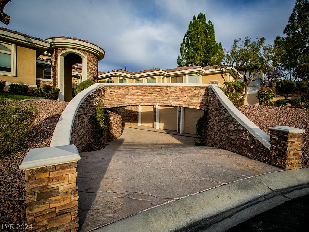 6 Corral De Tierra Place