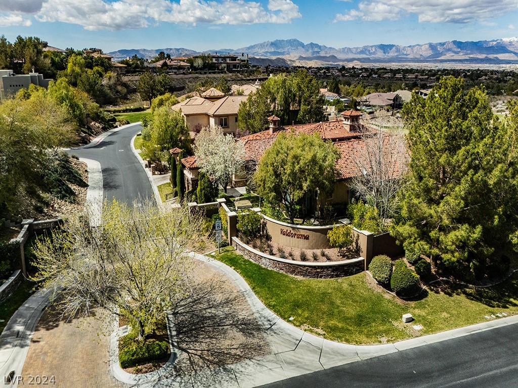 6 Corral De Tierra Place