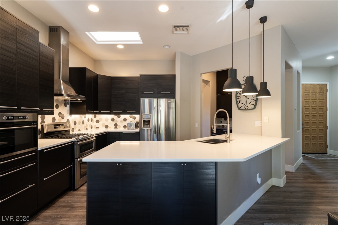 52 Fountainhead Circle