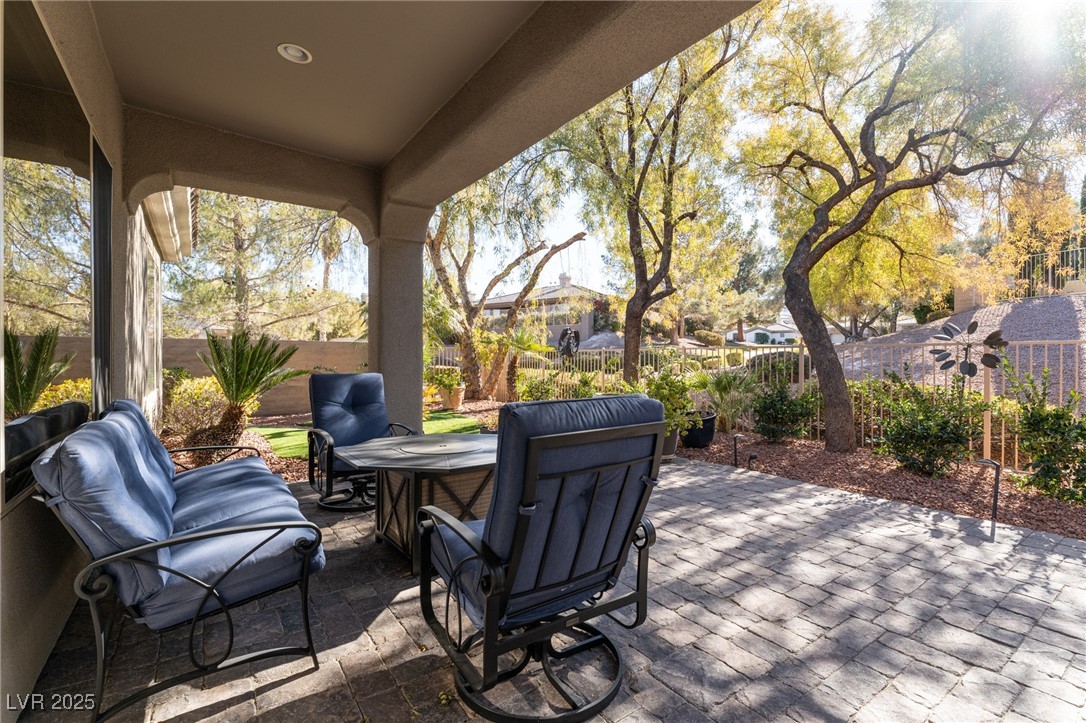 52 Fountainhead Circle