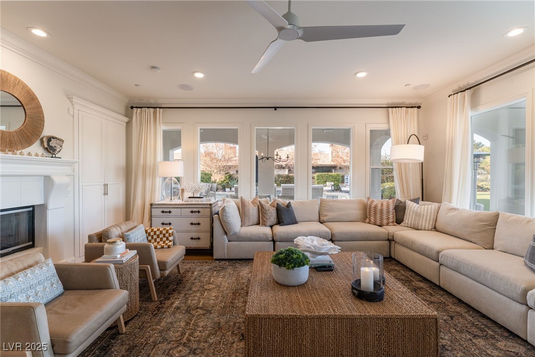 12 Bloomfield Hills Drive