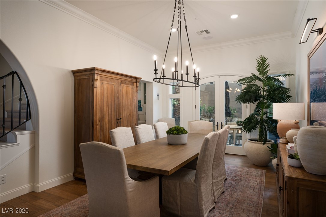 12 Bloomfield Hills Drive