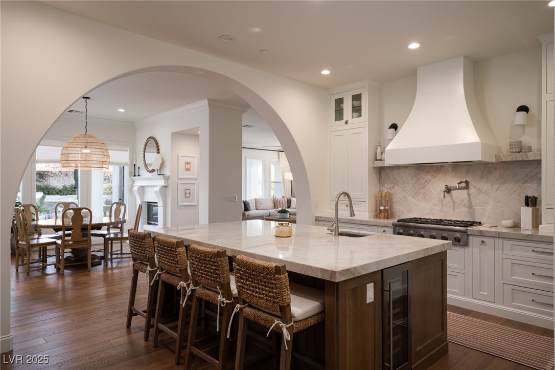 12 Bloomfield Hills Drive