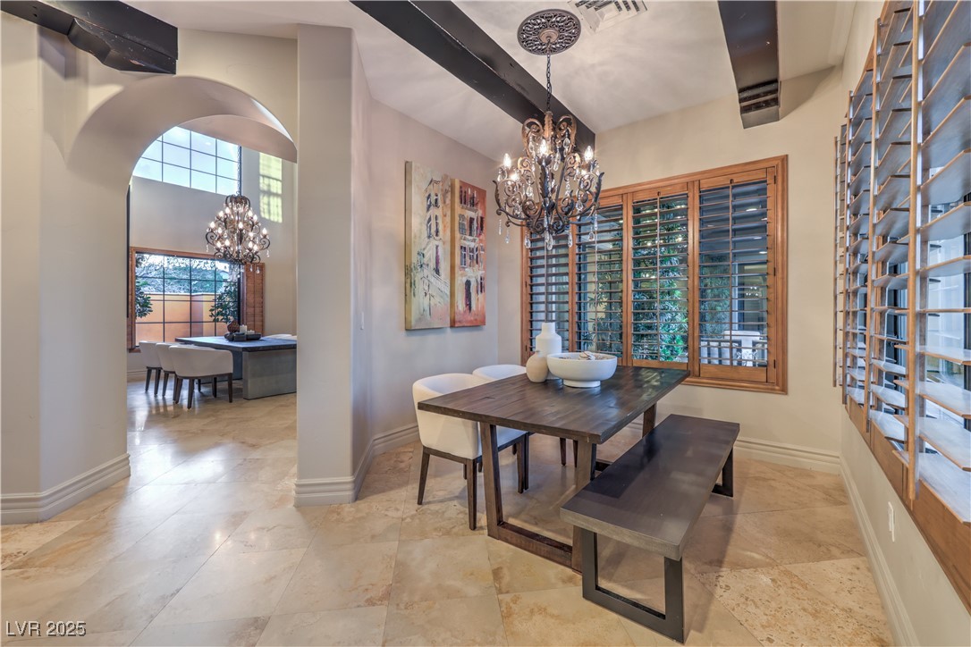 6 Fire Rock Court