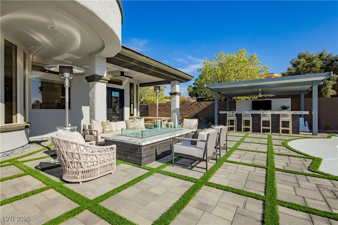 19 Isleworth Drive