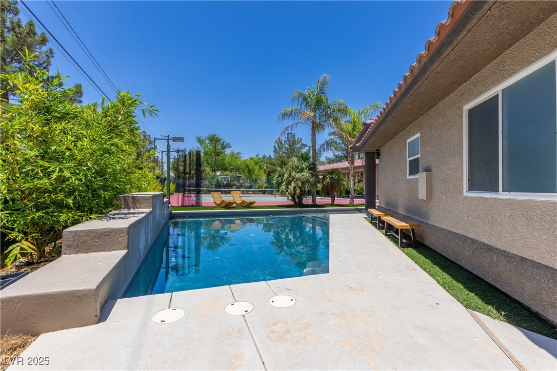 7271 Loma Alta Circle