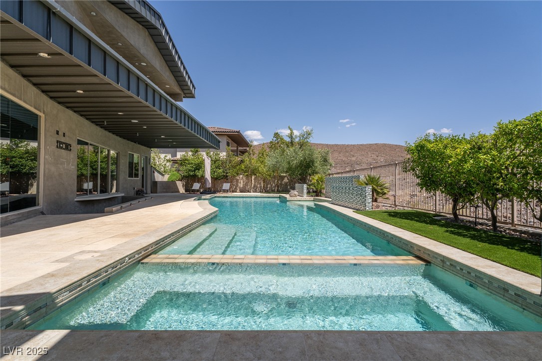 6 Yorkridge Court