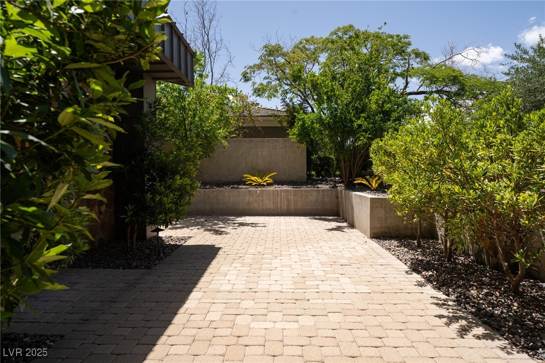 6 Yorkridge Court