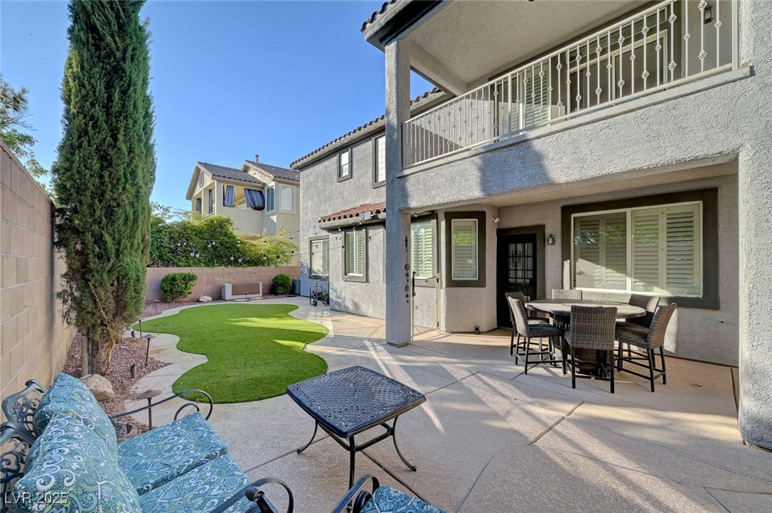 11417 Rock Cove Way