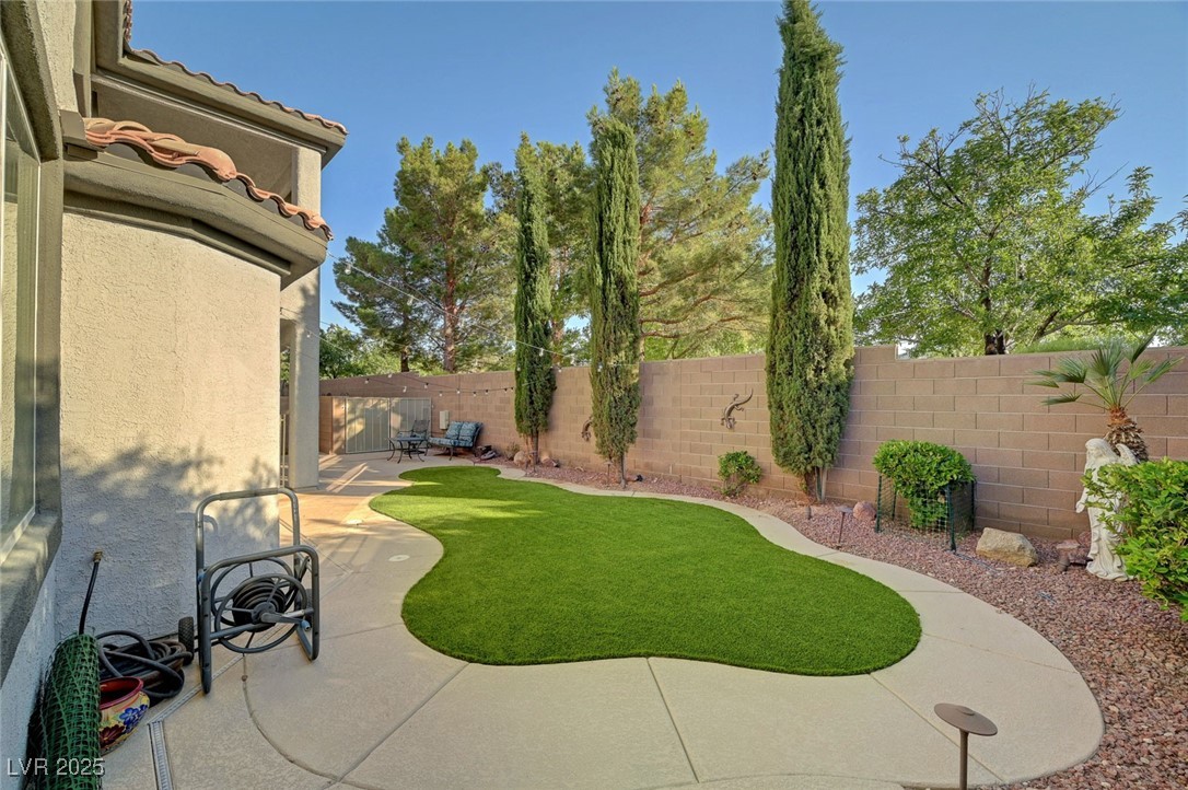 11417 Rock Cove Way