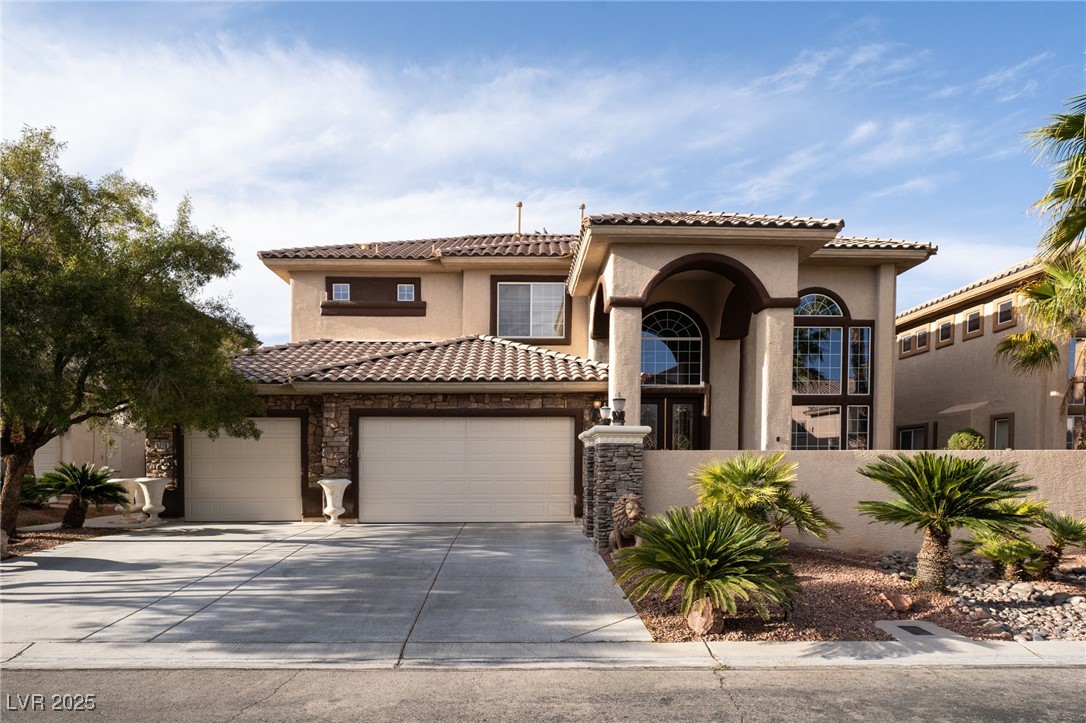 5210 Villa Dante Avenue