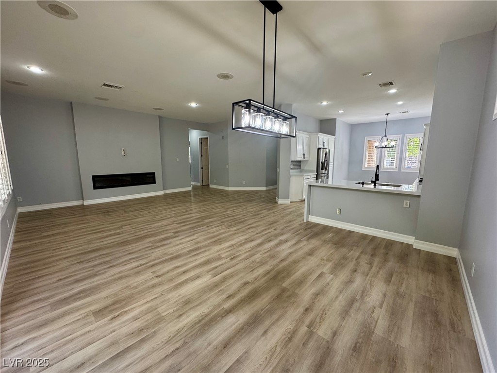 11 Feather Sound Drive