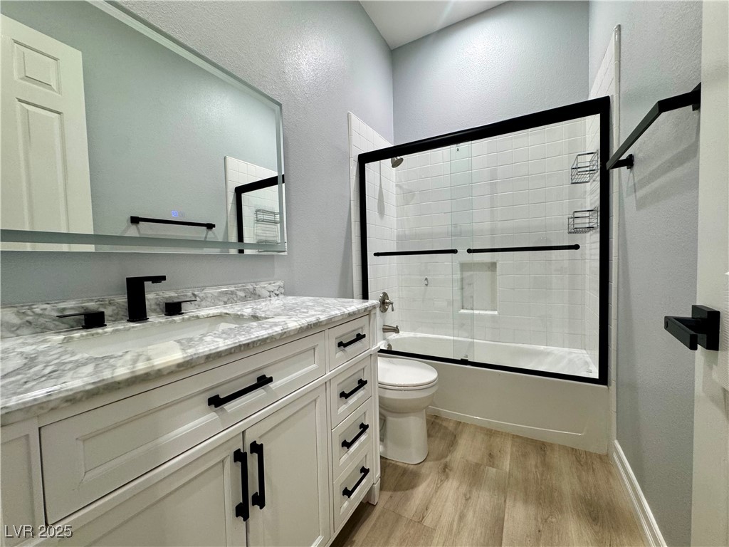 11 Feather Sound Drive