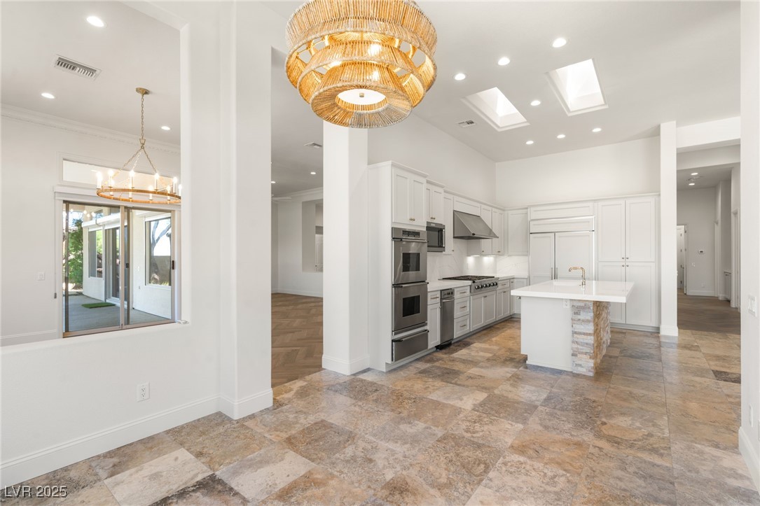 9 Knob Oak Drive