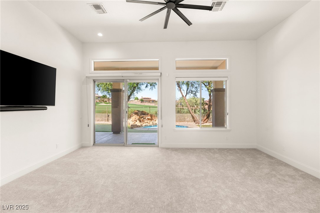 9 Knob Oak Drive