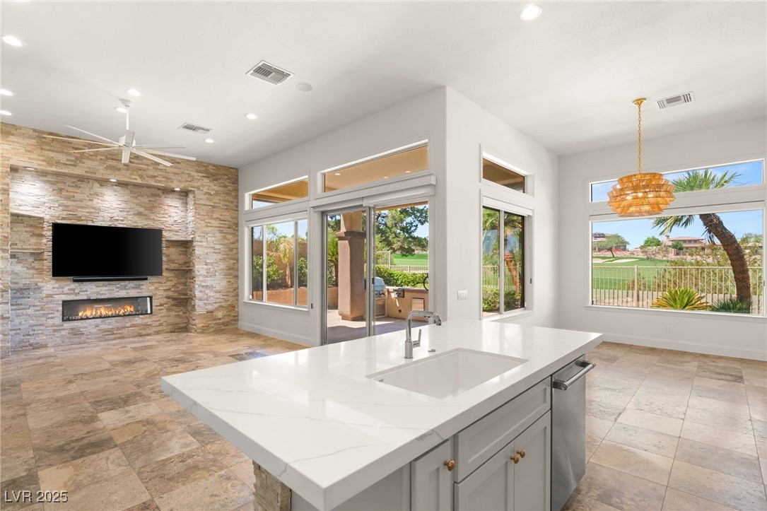 9 Knob Oak Drive