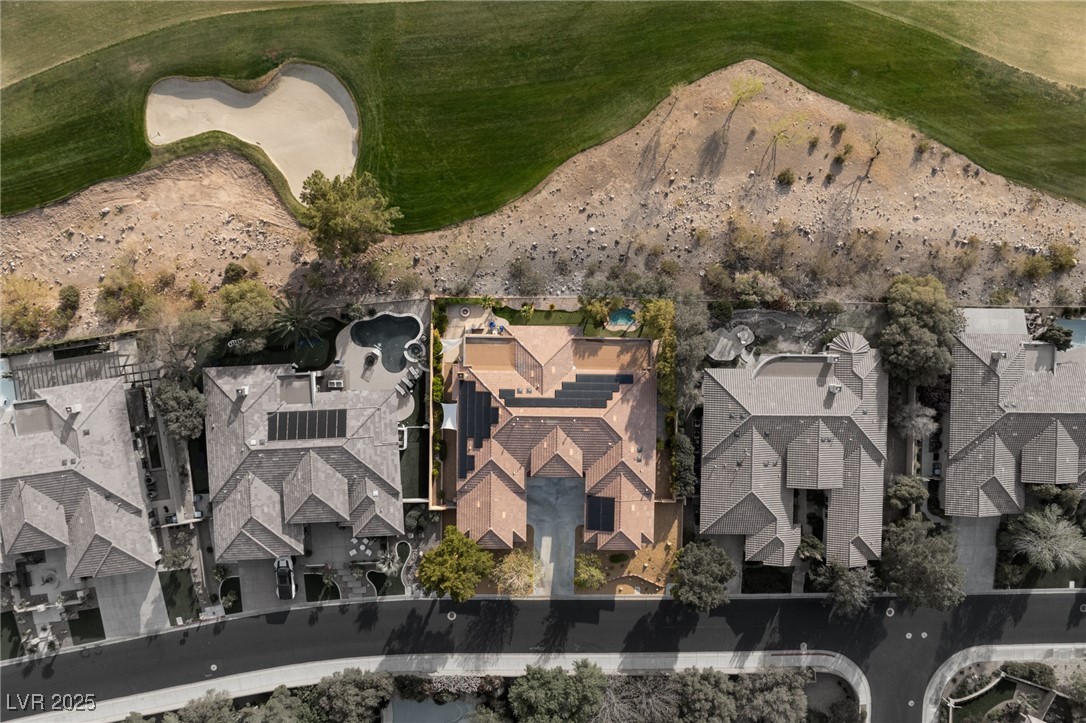 9 Knob Oak Drive
