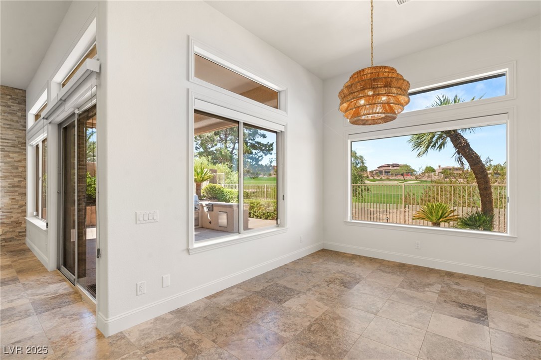 9 Knob Oak Drive