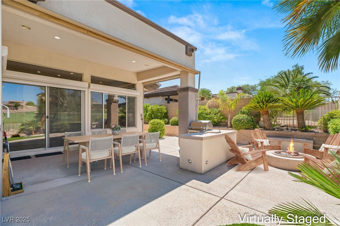 9 Knob Oak Drive