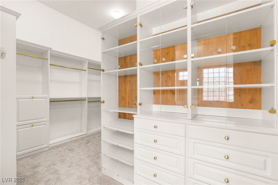 9 Knob Oak Drive