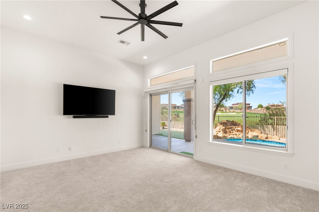 9 Knob Oak Drive