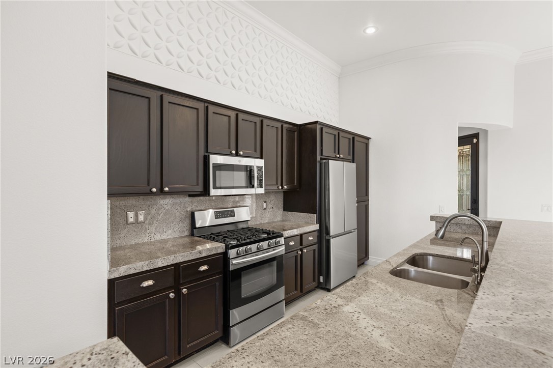 120 Emerald Dunes Circle