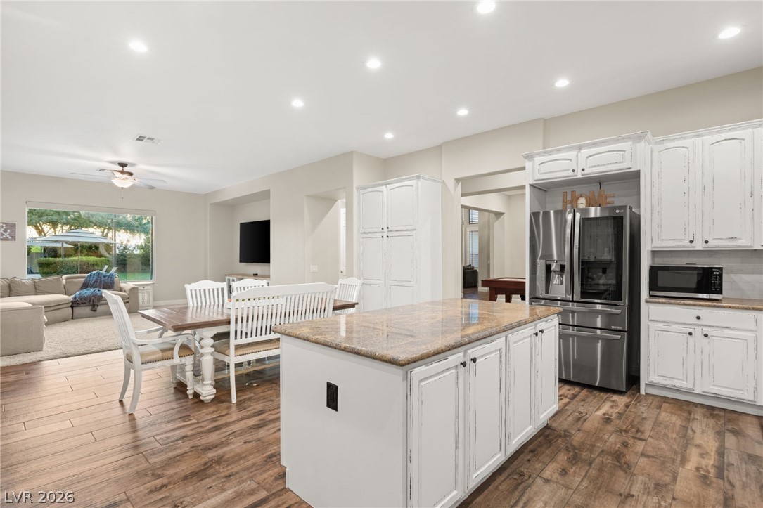 25 Kittansett Loop