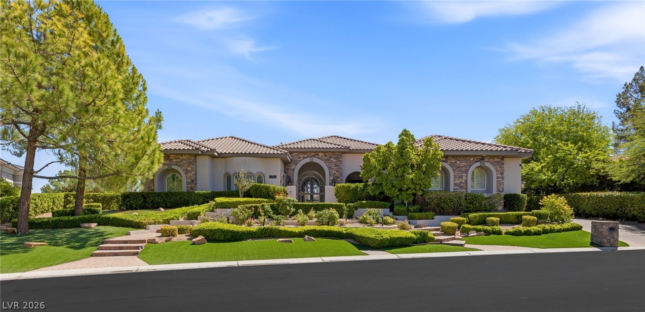 22 Highland Creek Drive