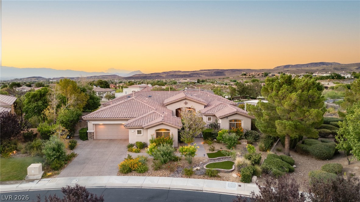 6 Brookridge Drive