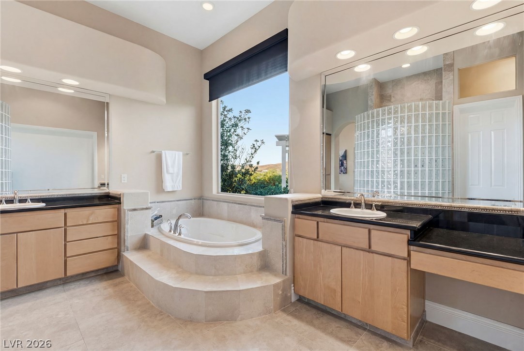 6 Brookridge Drive
