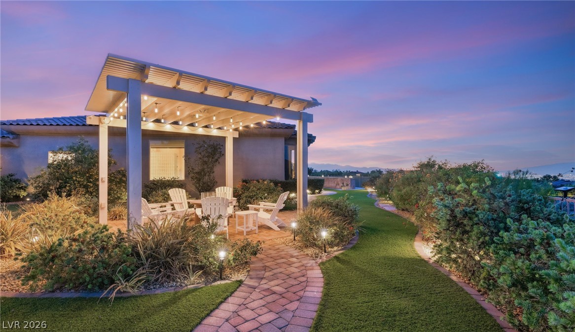 6 Brookridge Drive