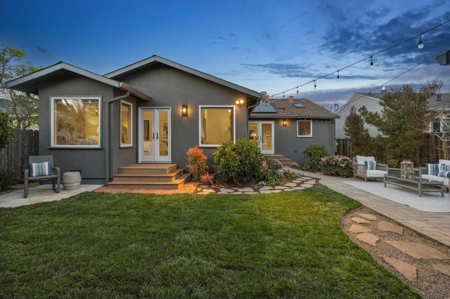 3612 Santiago Street