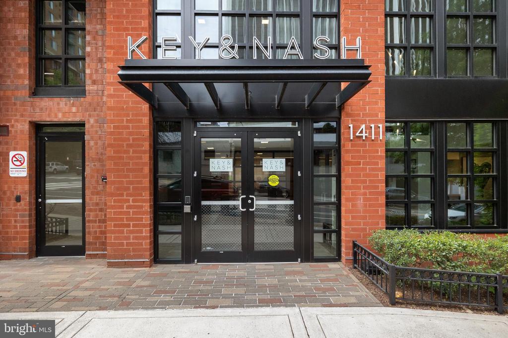 1411 KEY BOULEVARD 304