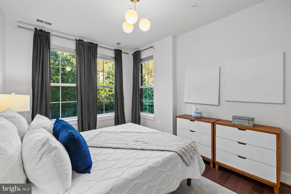1411 KEY BOULEVARD 304