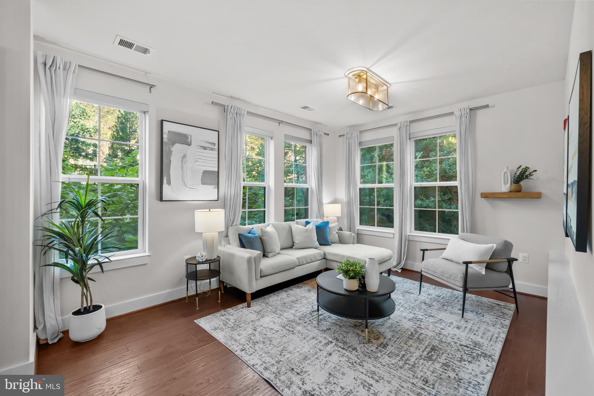 1411 KEY BOULEVARD 304