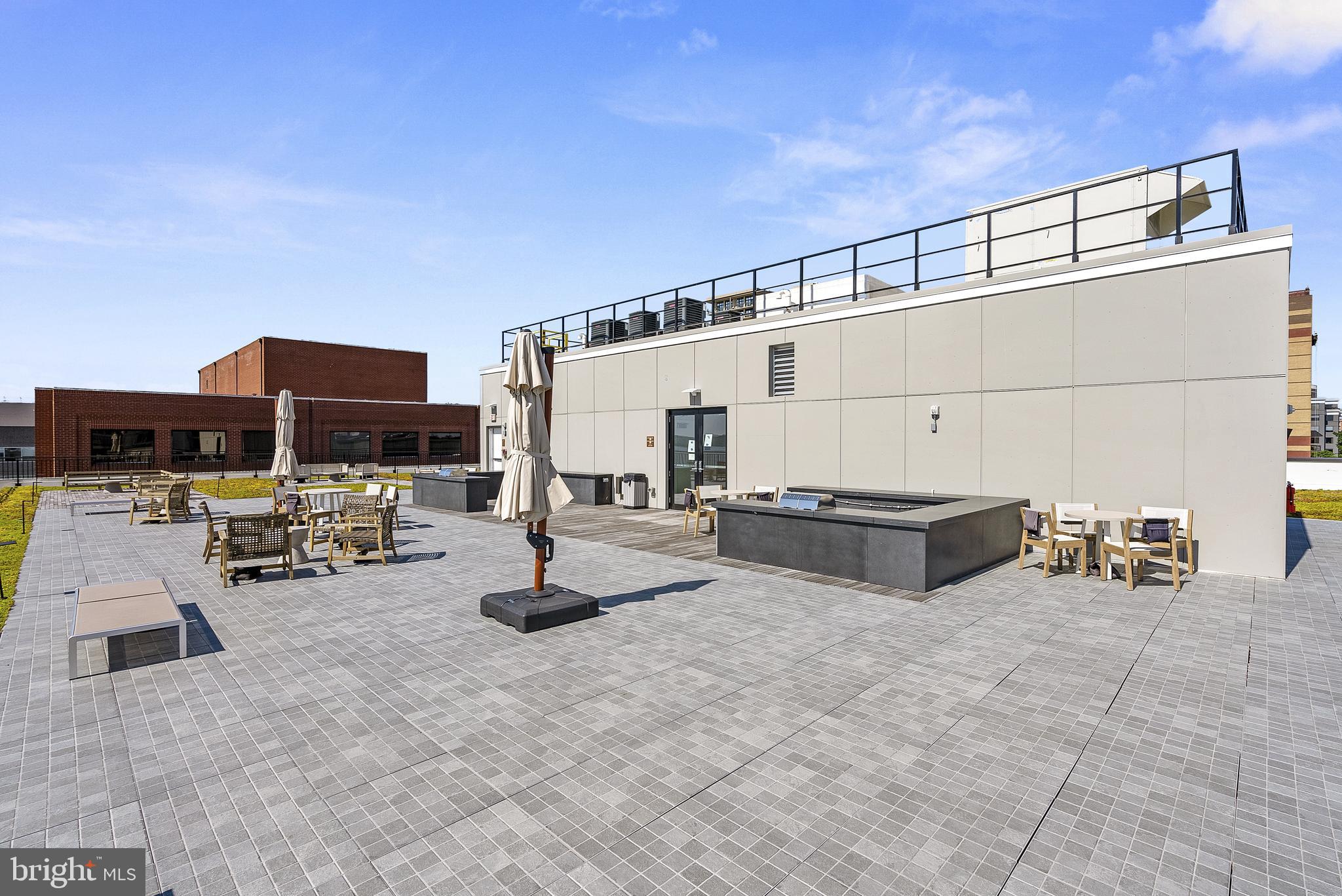 801 N Fairfax St #219