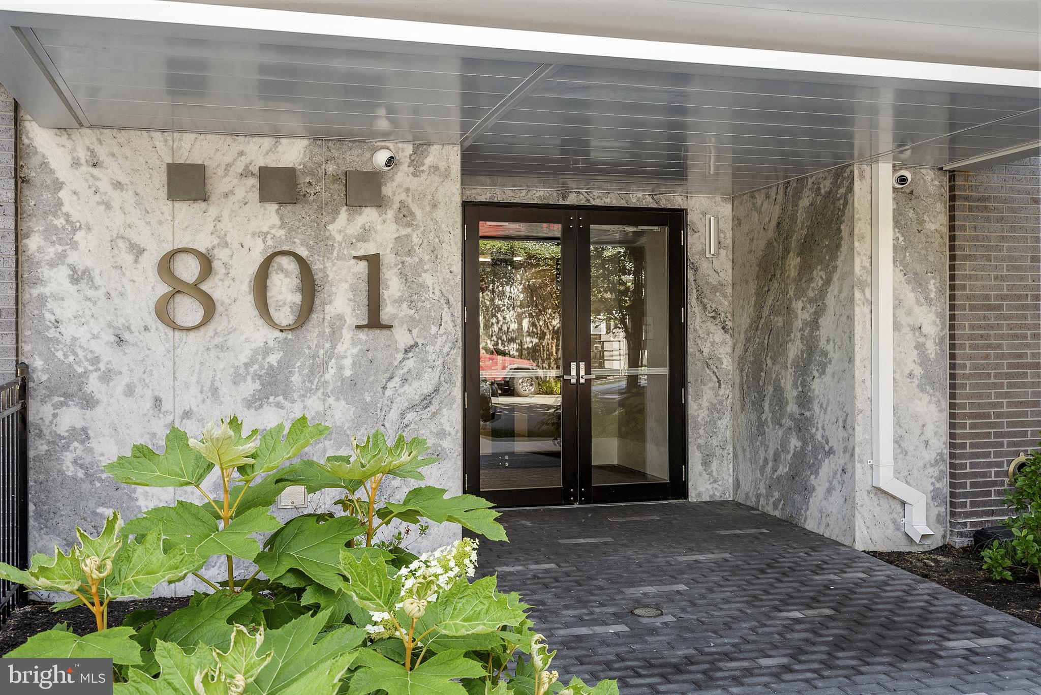 801 N Fairfax St #219