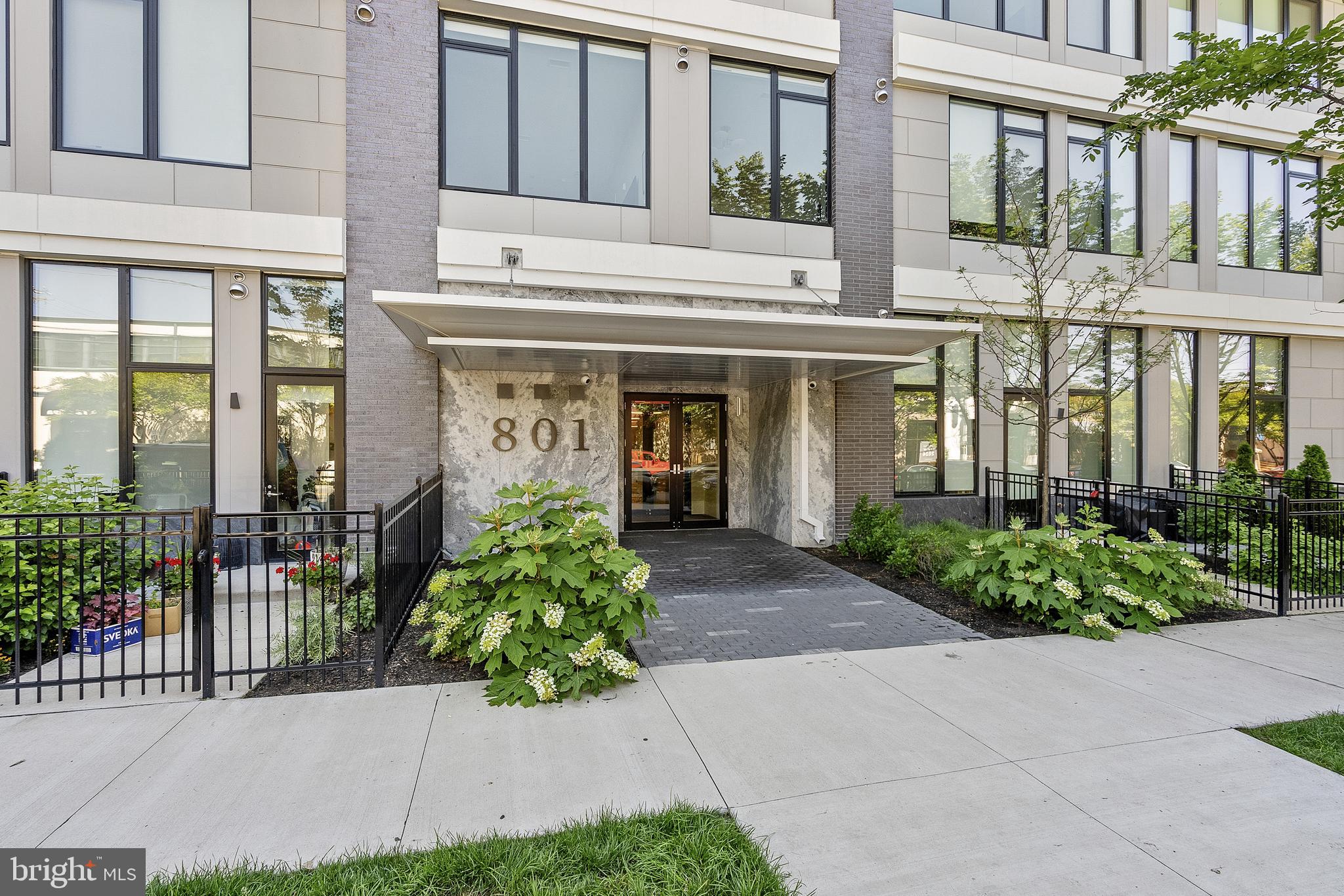 801 N Fairfax St #219