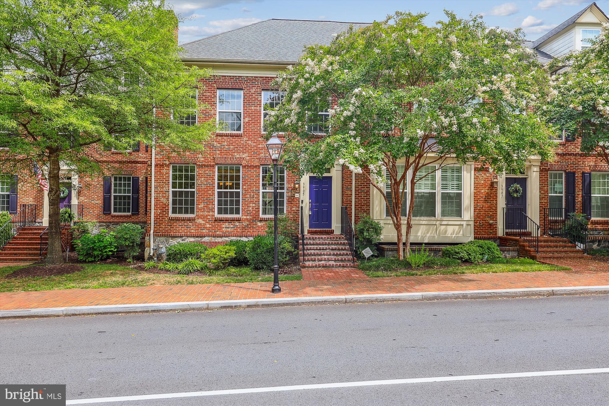 3905 Chain Bridge Rd