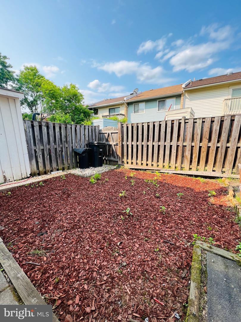 13334 Apgar Pl