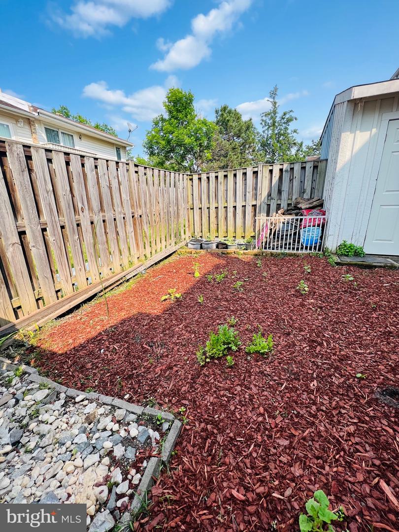 13334 Apgar Pl
