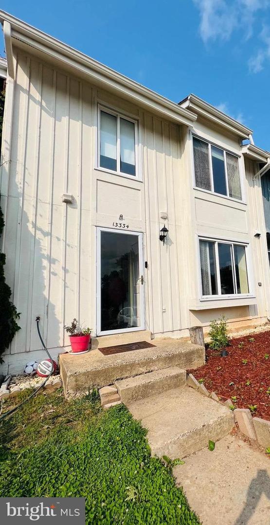 13334 Apgar Pl